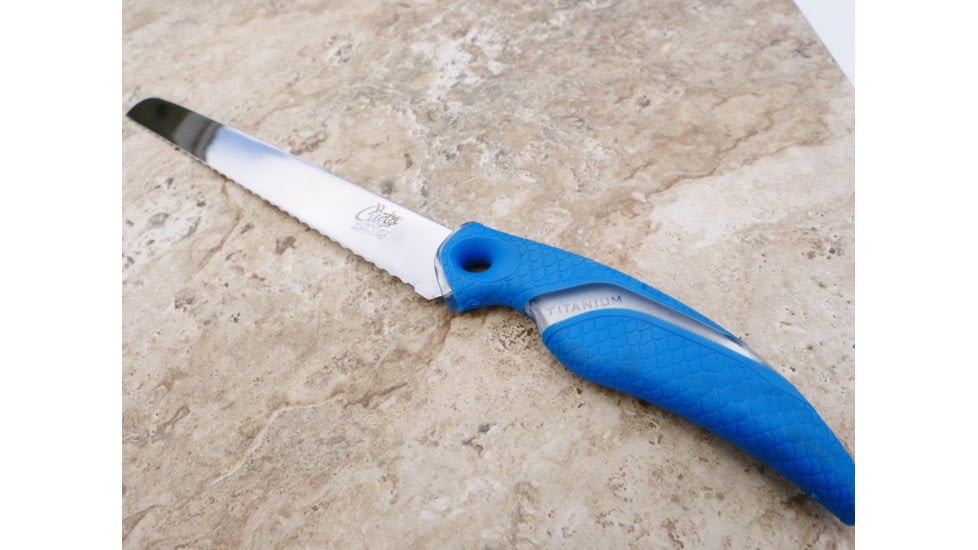 Cuda 9in Titanium Bonded Chunk Knive, Titanium Bonded Blade, Non-Slip Cuda Scale Pattern Grips, 18830