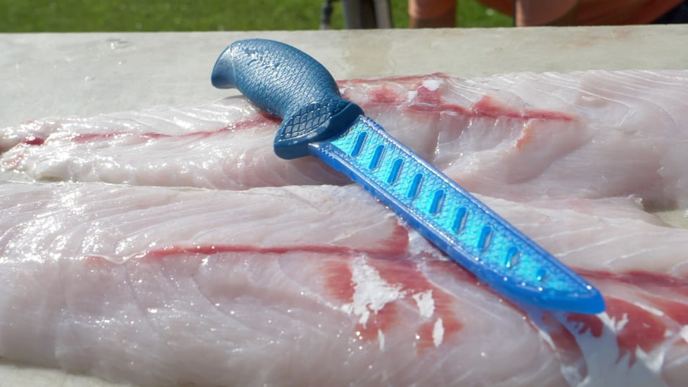 Cuda AquaTuff Fillet Knife with Blade Cover, Blue, 6in, 23045