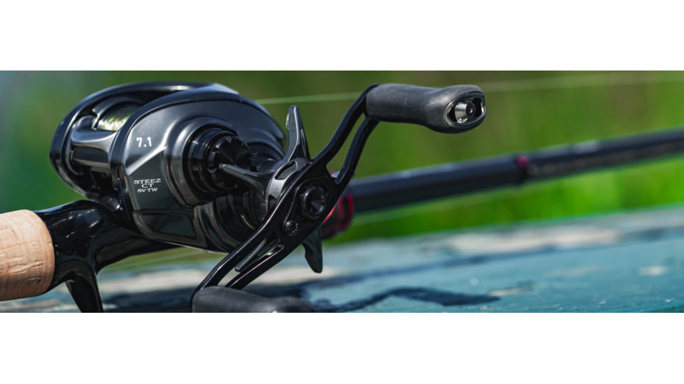 Daiwa Steez CT SV Baitcast Reel, 8.1-1, 12+1, Left, STZCTSV70XHL