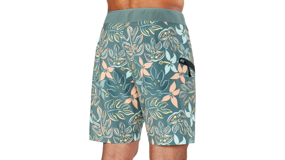 Dakine Maoti 19 Inch Boardshort - Mens, Balsam Green Painted Trop, 40 Waist, 10001618-B-91M-40
