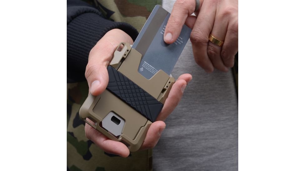Dango Products M1 Maverick Wallet Spec-ops, Desert Sand - DGO-M1-OPS-DS