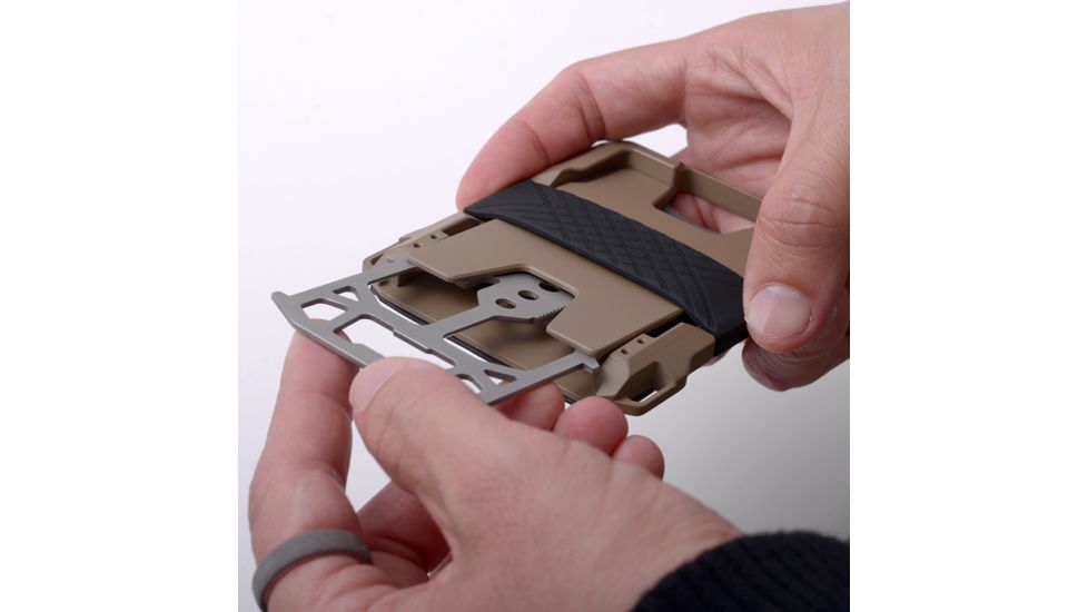 Dango Products M1 Maverick Wallet Spec-ops, Desert Sand - DGO-M1-OPS-DS