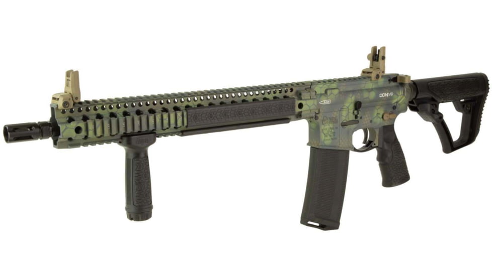 Daniel Defense M4 Carbine V9 Semi-Auto Rifle, 223 Rem/5.56 NATO, 16in Barrel