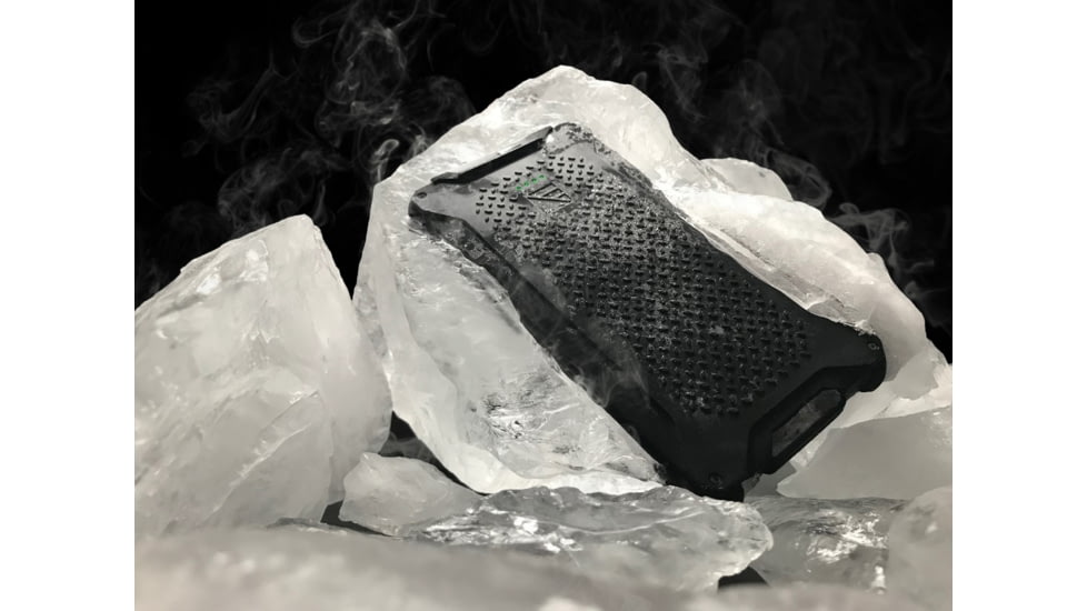 Dark Energy Poseidon Pro Indestructible Charger, Black, PSPRO10BKBK