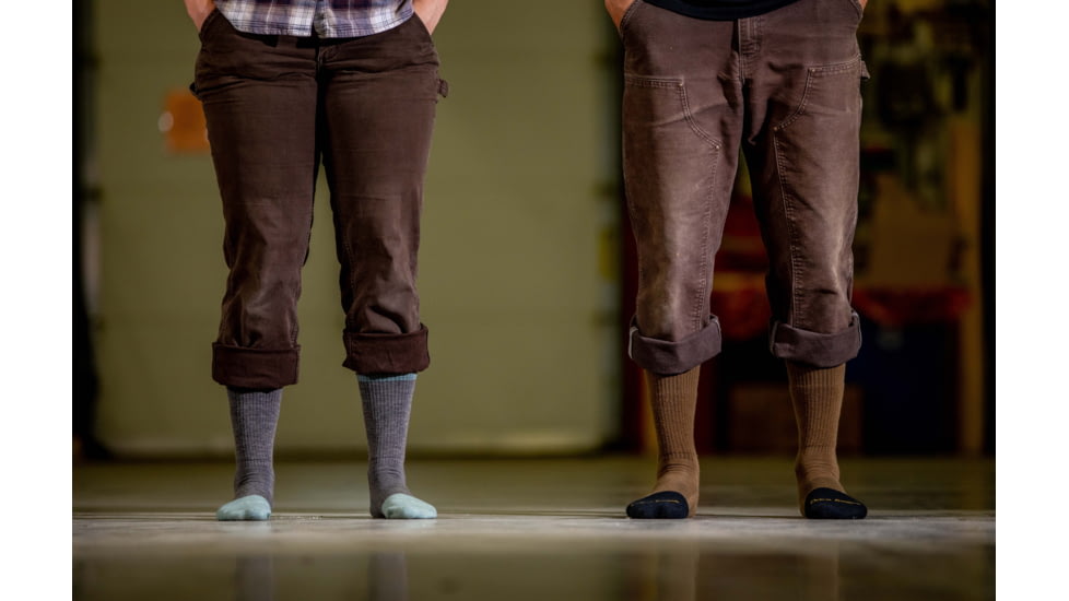 Darn Tough Steely Boot Midweight w/ Cushion Work Sock - Mens w/ Full Cushion Toe Box, Timber, Medium, 2006-TIMBER-M-DARN