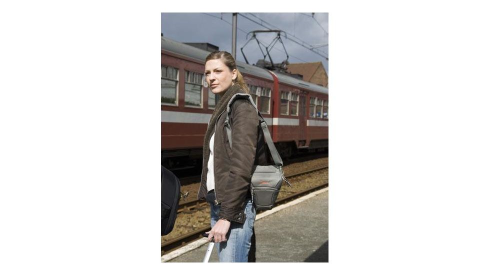 ODC 41 Zoomster Digital SLR Camera with Zoom Lens Holster Bag