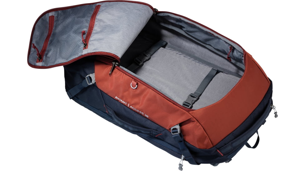 Deuter AViANT Access 38 Pack, Redwood/Ink, 351112253350