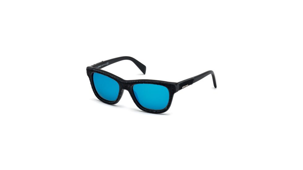Diesel DL0111 Sunglasses - Shiny Black Frame Color