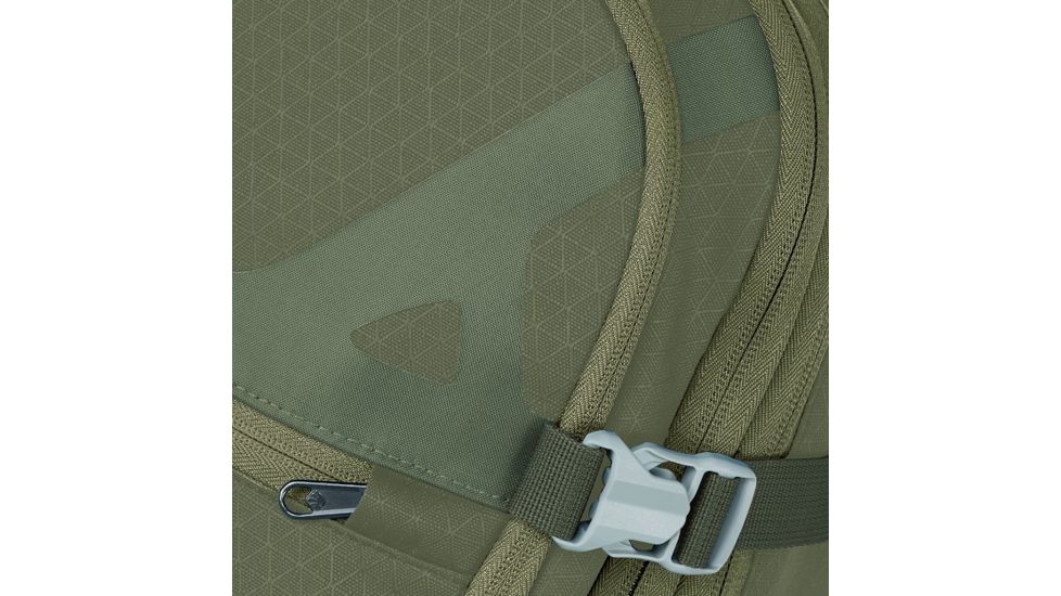 Eagle Creek Gear Warrior AWD Carry-On, Olive, 38 L, EC0A2V6Z114