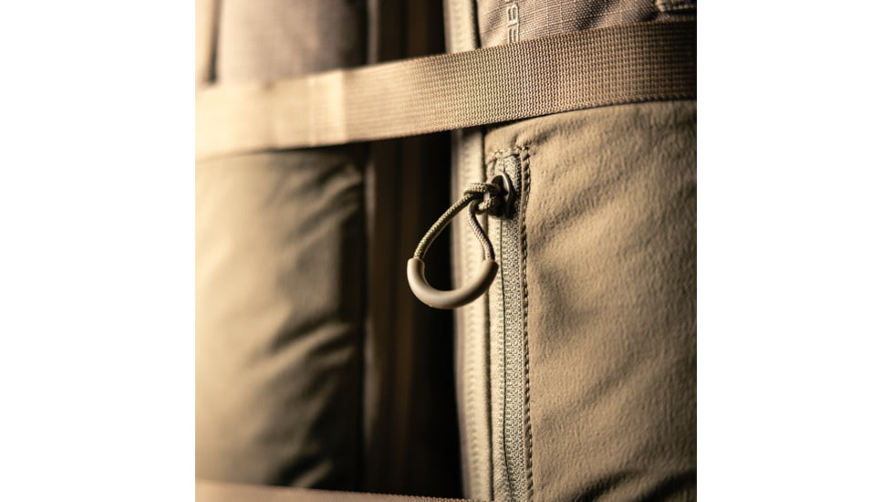 Eberlestock Batwing V2 Pouch, Dry Earth, 11.5L, A6SBME-V2