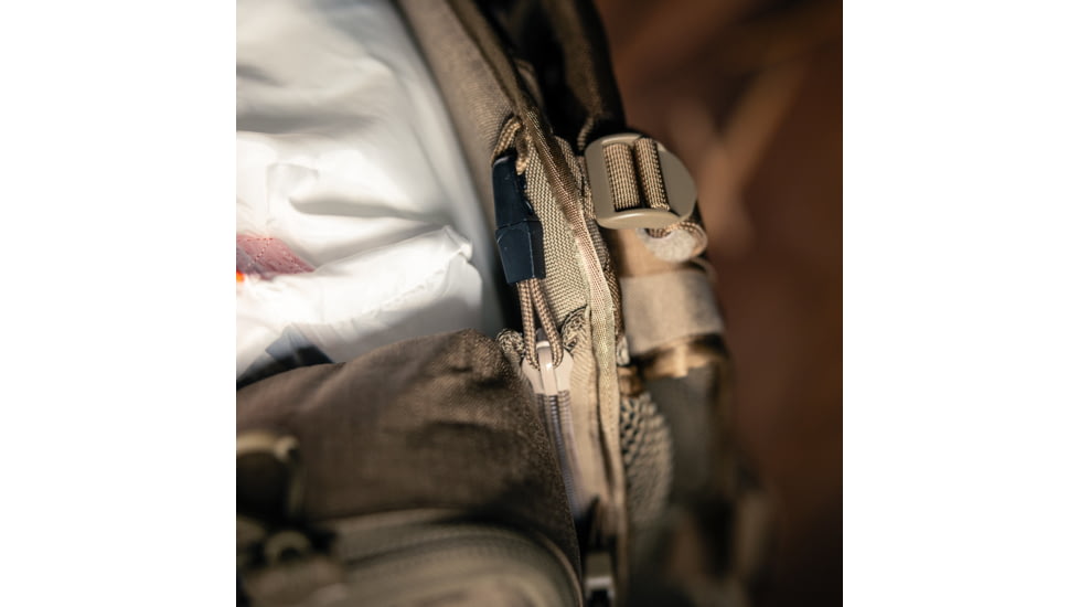 Eberlestock Batwing V2 Pouch, Dry Earth, 11.5L, A6SBME-V2