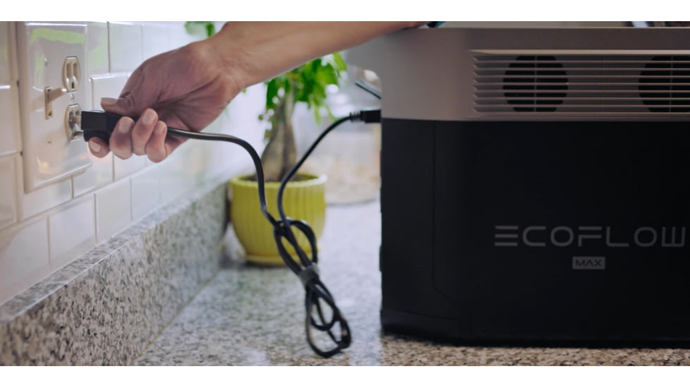 EcoFlow 1600 DELTA Max Portable Power Station, Black/Grey, DELTAMax1600-US