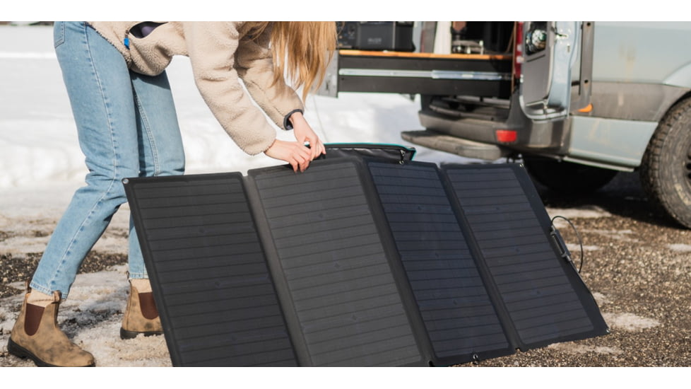 EcoFlow RIVER Portable Power Station, Cyber Black, 50024122