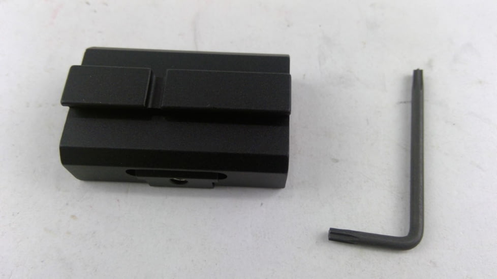 USED Meprolight Picatinny Adapter to Mepro QD adapter, 910000001403, EDEMO1, Condition Fair, Other