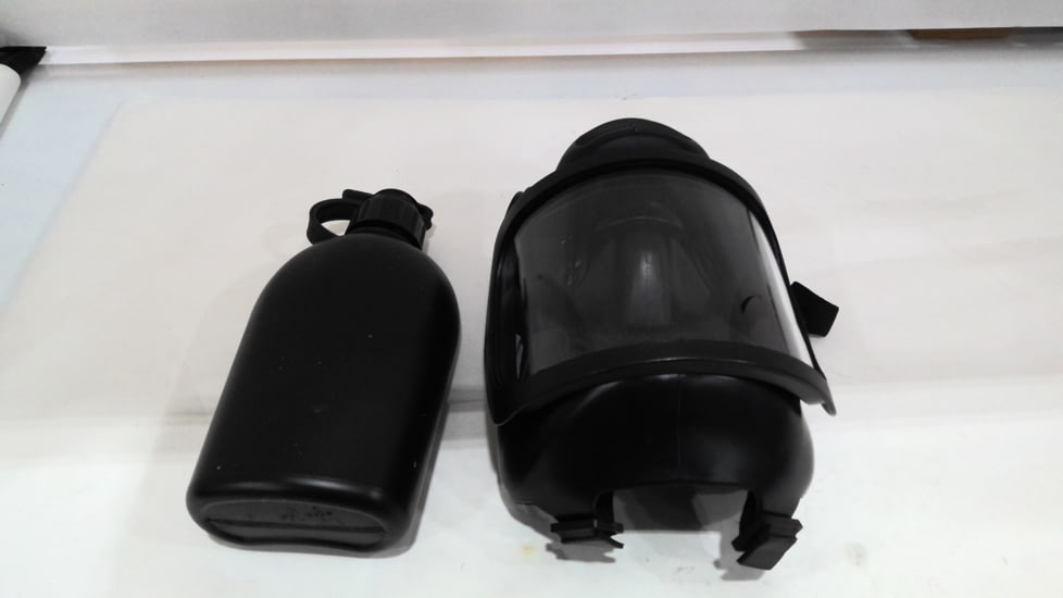 EDEMO MIRA Safety CM-6M Tactical Gas Mask w/ Drinking System, Black, Medium, CM6M, EDEMO1