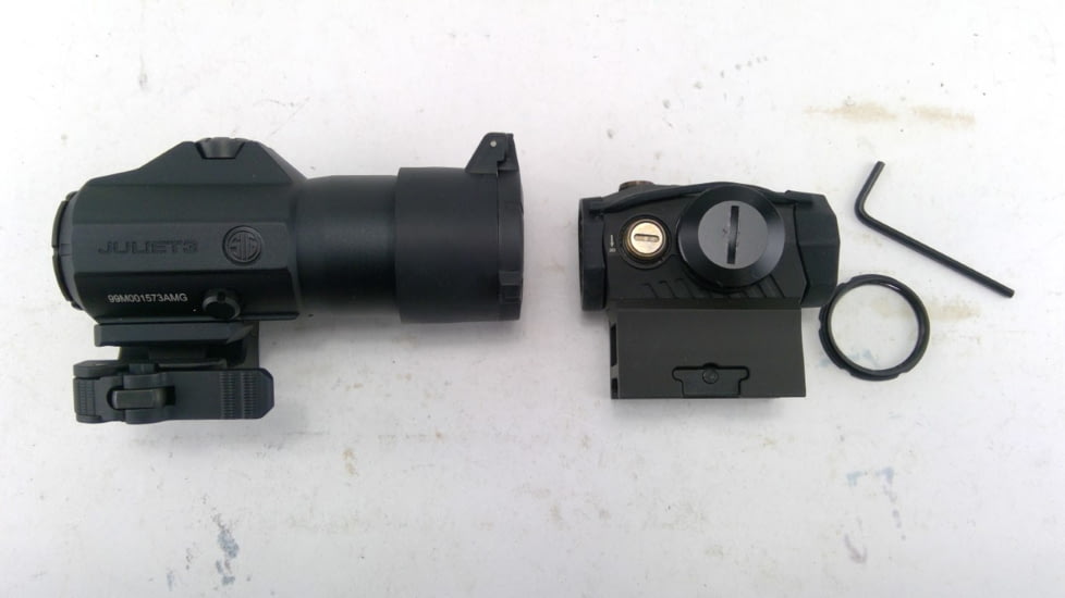 EDEMO SIG SAUER Romeo 5 Red Dot Sight, 2 MOA Dot, M1913, Black, Juliet3 3x Magnifier, Black, Medium, SORJ53101, EDEMO1