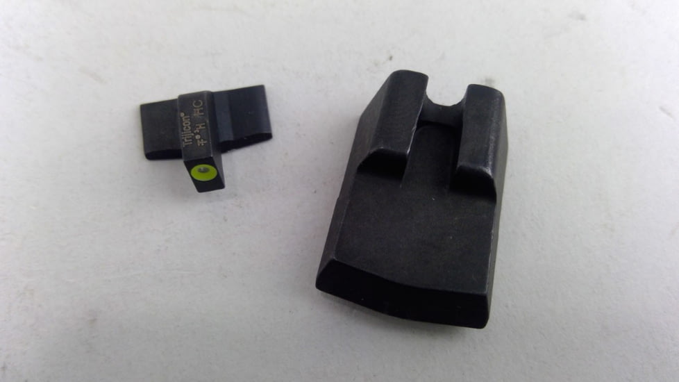 USED EDEMO Trijicon HD XR Night Sight Set, Yellow Front Outline for HandK 45C/P30/VP9, Black, 600895, EDEMO1, EDEMO1, Used, Condition Fair, Installed/Mounted