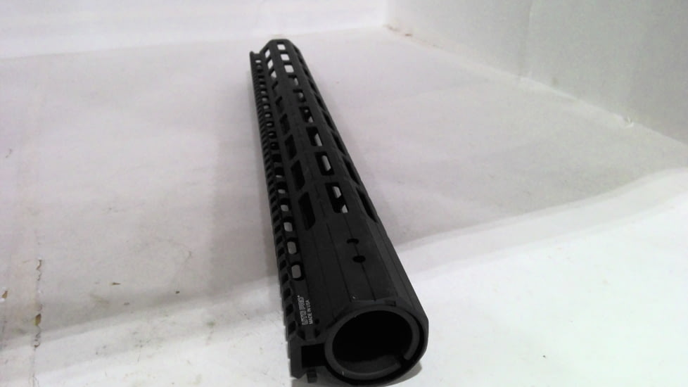 EDEMO UTG Pro M-LOK M&amp;P10 17in Super Slim Free Float Handguard, Black, MTU038SSMC, EDEMO2