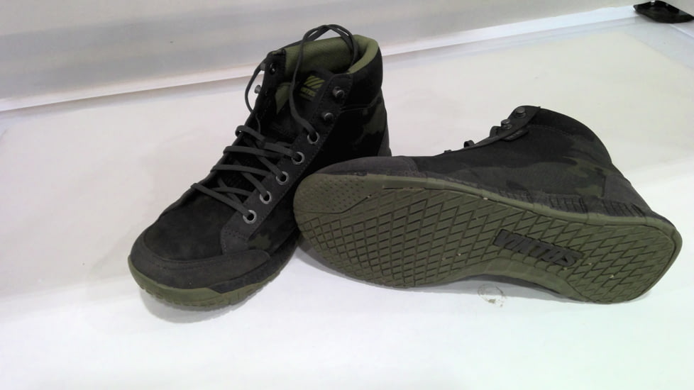 EDEMO Viktos Overbeach Cross Training Shoe - Mens, Multicam Black, 10.5 US, 1004107, EDEMO1