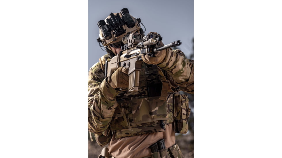 EOTech BinoNV-c 1x w/ Wilcox G24 Mount, Photonis, 4G White Phosphor, Black, EOT-BINO-AI-B-C