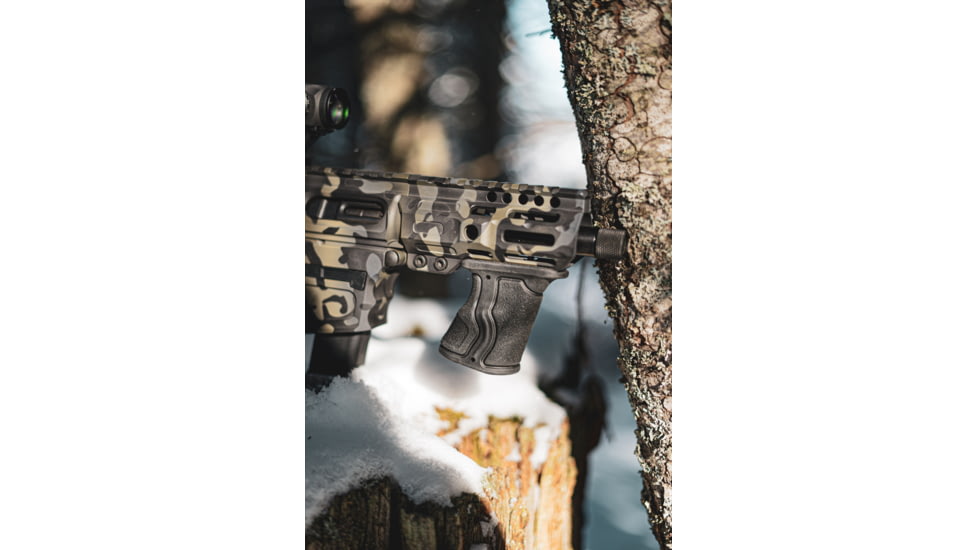 FAB Defense Rubberized M-LOK Compatible Short Ergonomic Forward Grip, Black, fx-gradmb