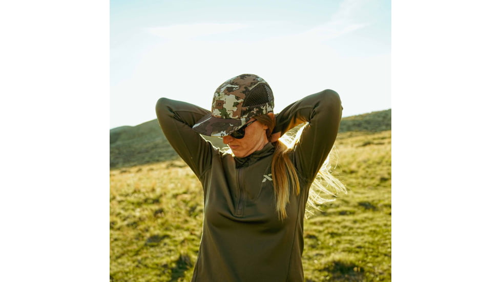 First Lite Approach Quarter Zip - Womens