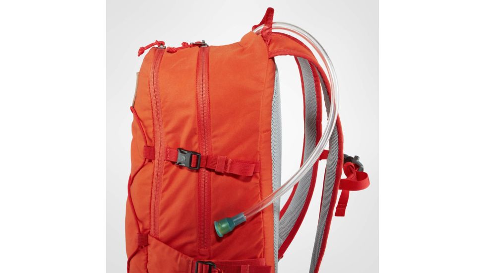 Fjallraven Abisko Hike 15, Flame Orange, F27125-214-