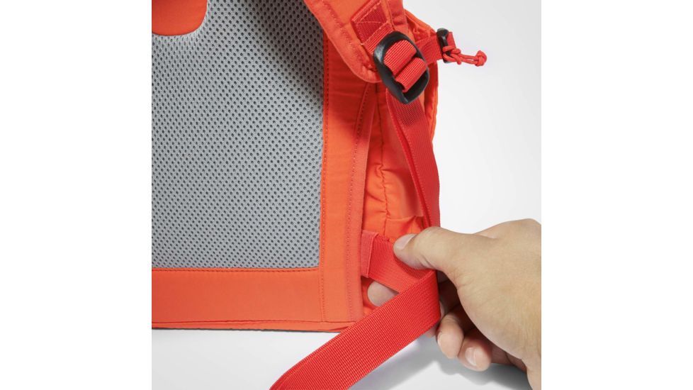 Fjallraven Abisko Hike 15, Flame Orange, F27125-214-