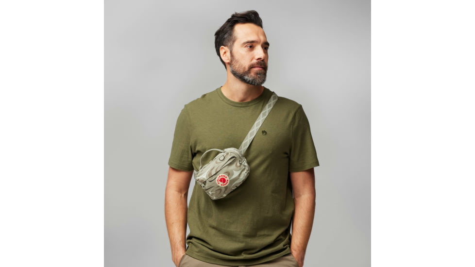 Fjallraven Kanken Art Hip Pack - Unisex, Sey, One Size, F23200262-968-One Size
