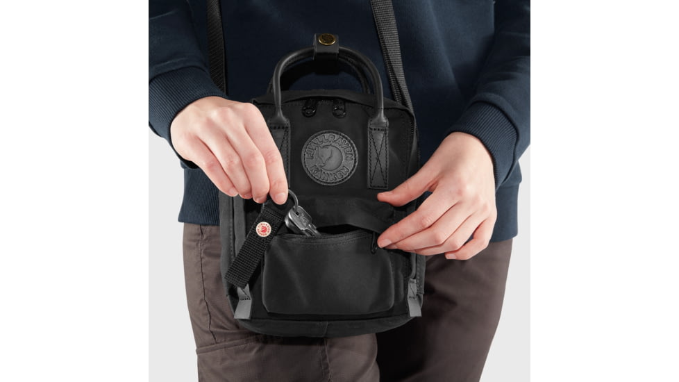 Fjallraven Kanken No. 2 Black Sling, Black, One Size, F23799-550-One Size