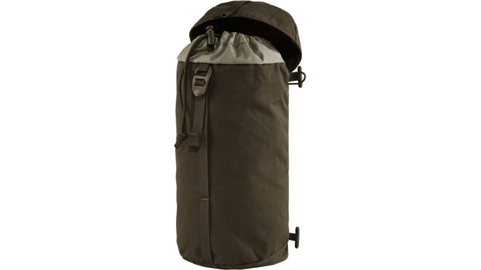 Fjallraven Singi Side Pocket Daypack, Dark Olive, One Size, F23323-633-One Size