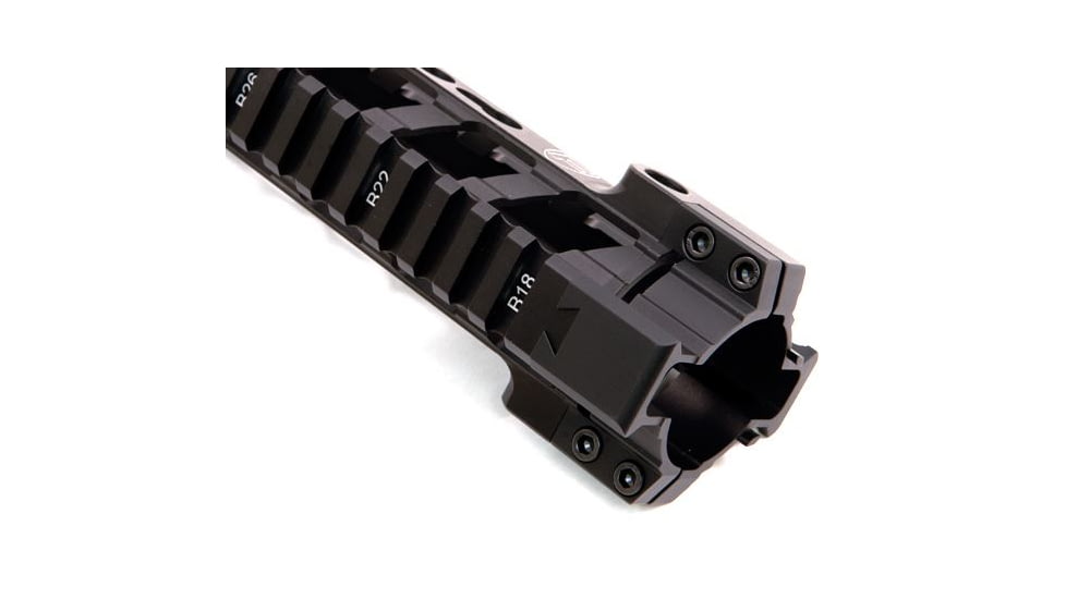 Fortis Manufacturing REV Free Float Rail System, 9 in, Black REV-9
