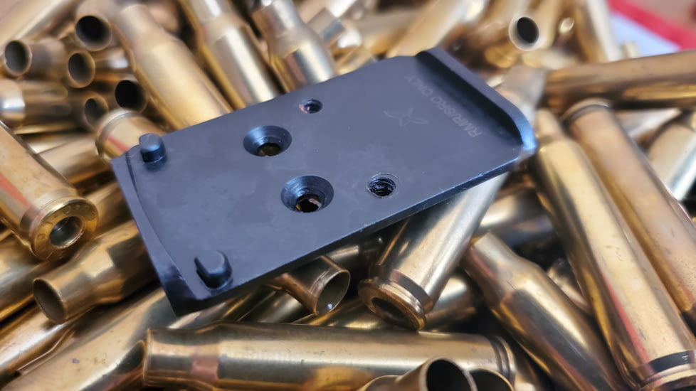 Forward Controls Design Trijicon RMR, RMR HD, RCR SRO Full Size Glock Gen 5 MOS Adapter Plate