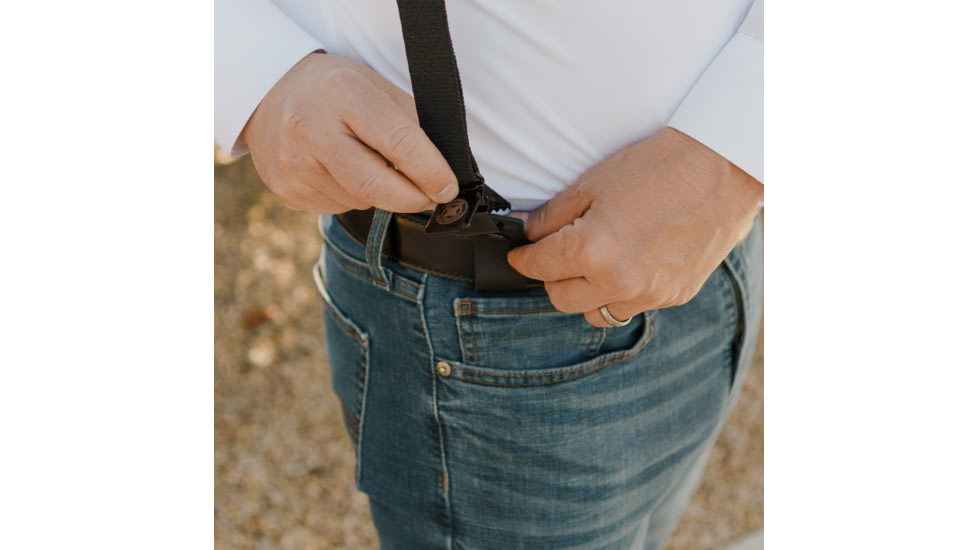 Galco Masterbilt Master Agent Shoulder System Leather, Smith &amp; Wesson J Frame M36 2in, Right, Black, MA158B