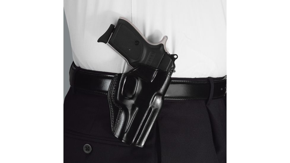 Galco Stinger Belt Holster - Right Hand, Black, Walther 3.4 in. P22 SG482B