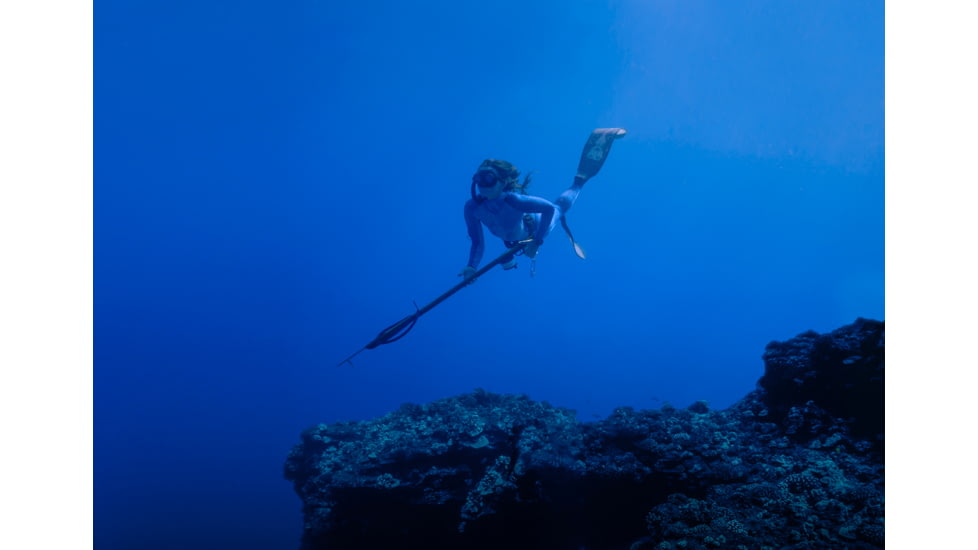 Garmin Descent G1 Solar Dive Computer, Black, 010-02604-02