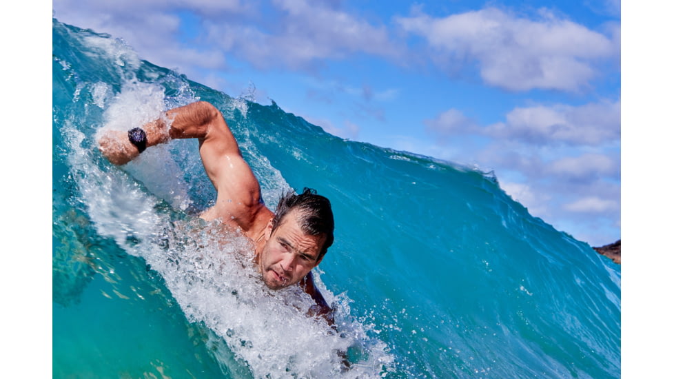 Garmin Descent G1 Solar Dive Computer, Black, 010-02604-02