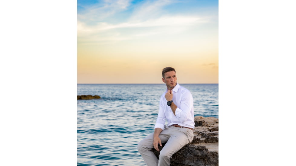 Garmin Descent Mk3i 51 mm, Carbon Gray DLC Titanium with DLC Titanium Band, 010-02752-13