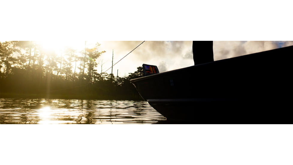 Garmin Striker Vivid 9sv Fishfinder w/GT52HW-TM Transducer, Black, 010-02554-00