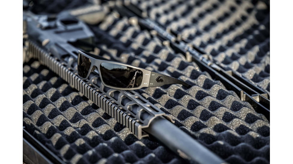 Gatorz Mag Sunglasses, Black Frame, Gray Lens, GZ-01-001