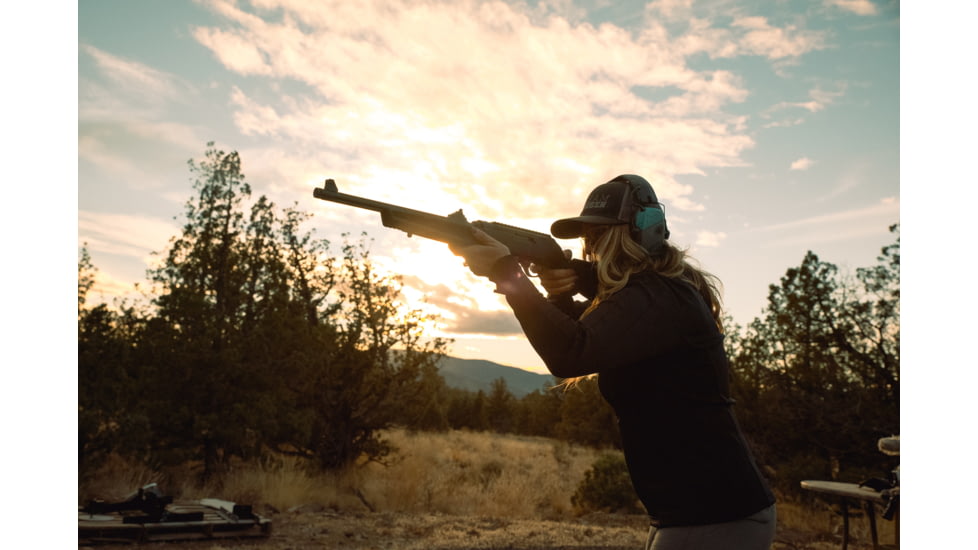 Girls With Guns Shield Low-Profile Electronic Earmuffs, 24 dB NRR, ANSI S3.19 &amp; CE EN352-1 Hearing Protection Rated, Gray/Teal/Black, One Size, 2348