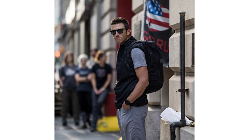 Goruck Mens Vest of Power - ToughDryR + Fleece, 382-02003270