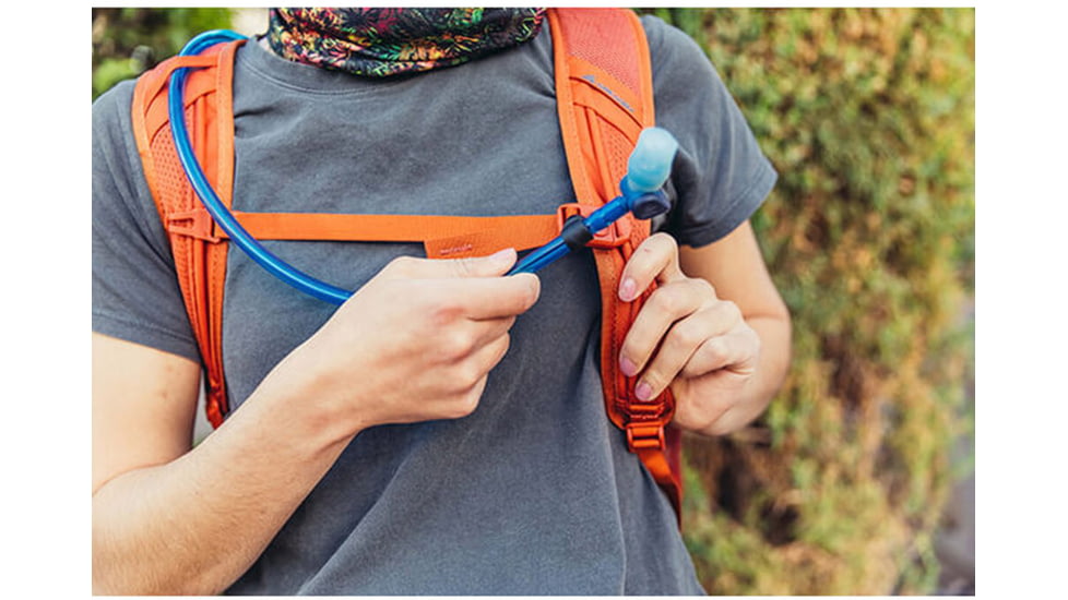 Gregory 3D QuickDry Hydro Reservoir, 2 Liters, Optic Blue, One Size, 145286-5583