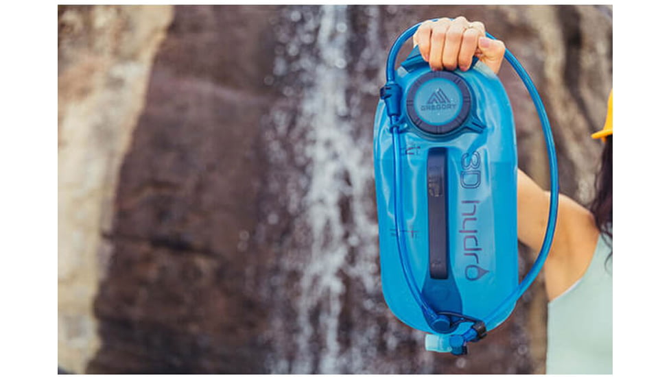 Gregory 3D QuickDry Hydro Reservoir, 2 Liters, Optic Blue, One Size, 145286-5583