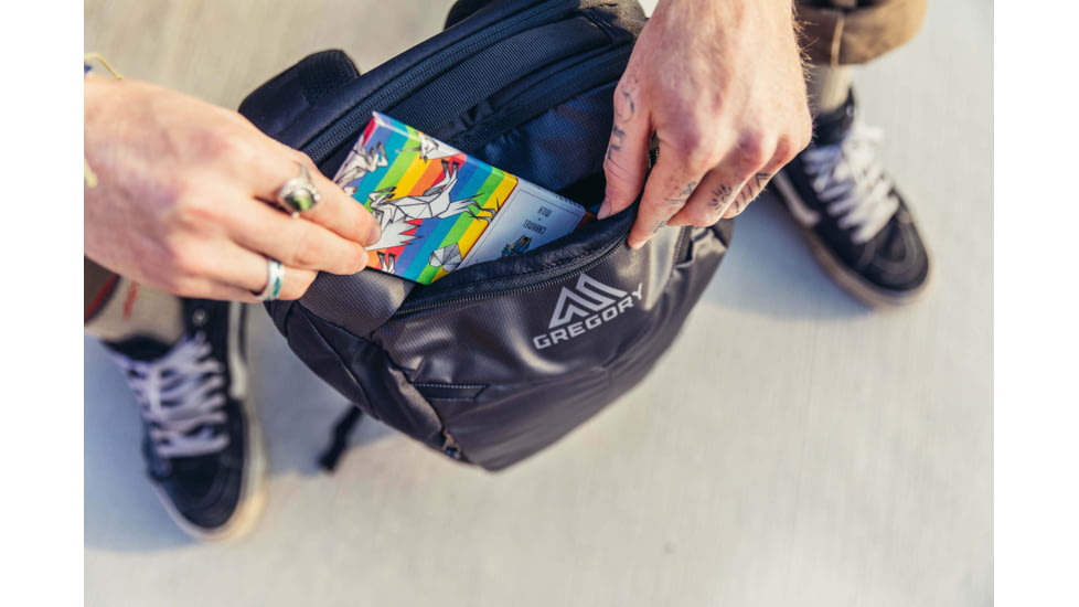 Gregory Border 25 L Pack, Total Black, One Size, 104089-2426