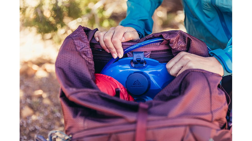 Gregory Deva 60 Backpack - Women's, Medium, 64 liters, Eggplant, 141310-4519