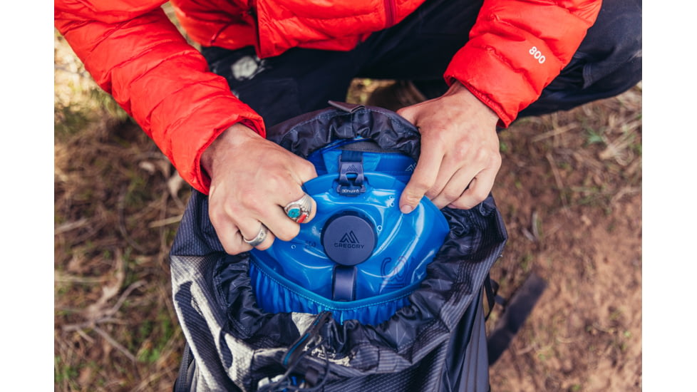 Gregory Focal 48L Backpack, Ozone Black, Medium, 141326-7416