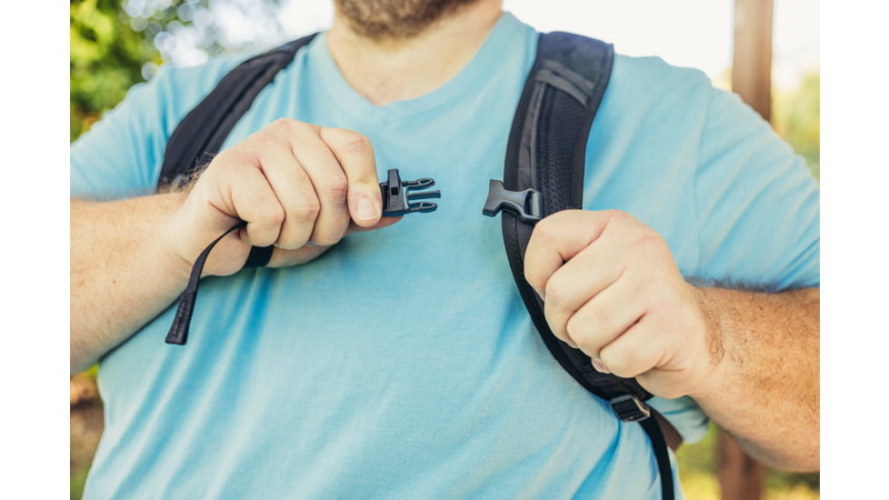 Gregory Nano 16L Plus Daypack, Moab Tan, One Size Plus, 153064-A546