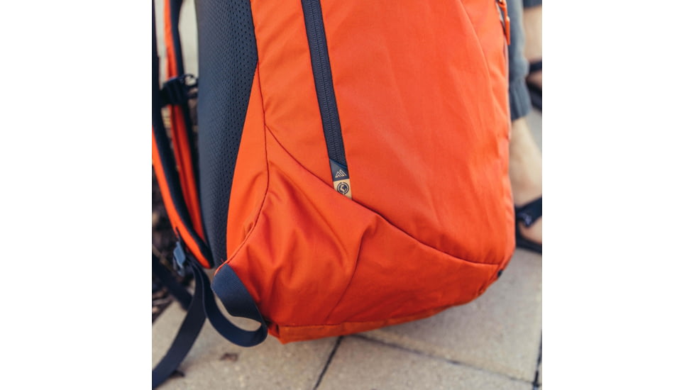 Gregory Resin 26 Backpack, Sienna Red, One Size, 132713-T430