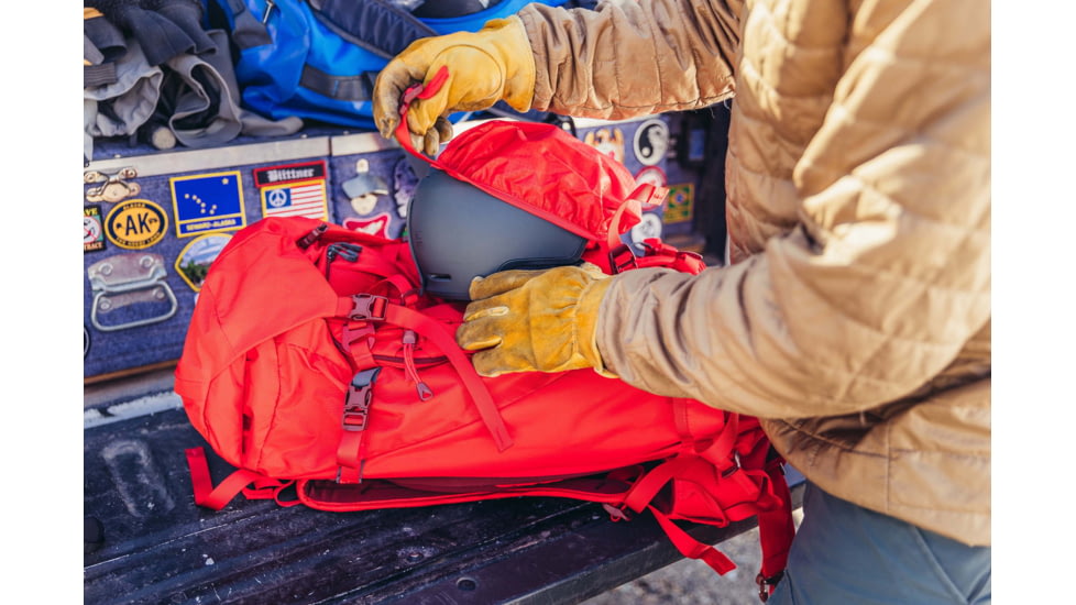 Gregory Targhee 45L Pack, Lava Red, Small, 121131-4222